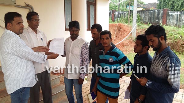 ಭಟ್ಕಳ: ಭಟ್ಕಳದಲ್ಲಿ ಶಾಂತಿ ಭಂಗ ಮಾಡುವವರನ್ನು ತಕ್ಷಣ ಬಂಧಿಸುವಂತೆ ಸಹಾಯಕ ಕಮಿಷನರ್ ಗೆ ಪಿ ಎಫ್ ಐ ಮನವಿ